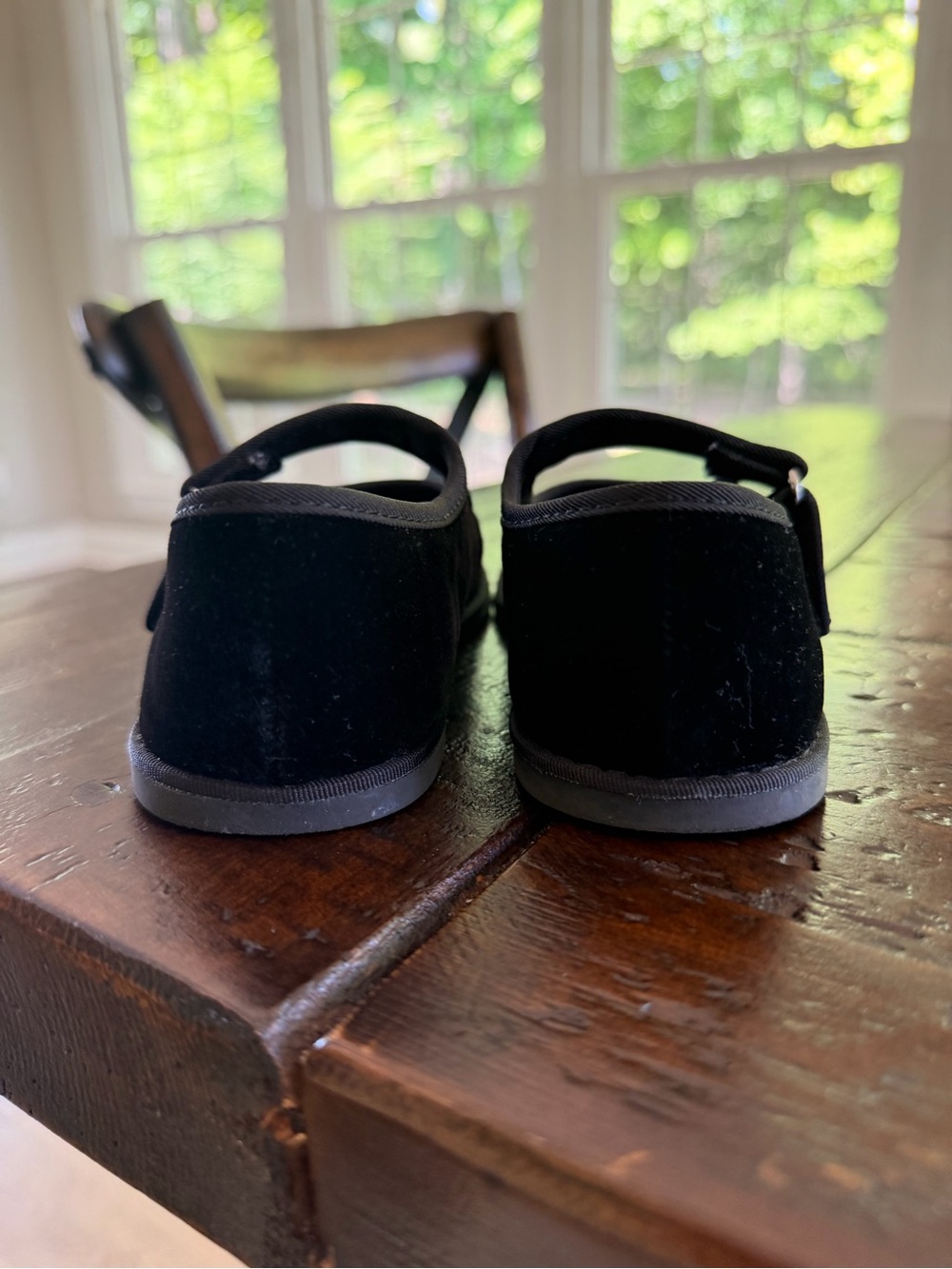 Zara Black Velvet Mary Jane Shoes with Floral Insole - Picture 6 of 8
